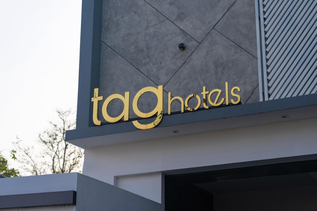 Tag Hotels Irugur Buitenkant foto